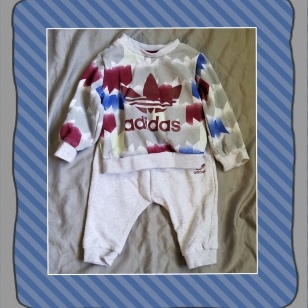 Adidas sweatshirt and sweatpants set